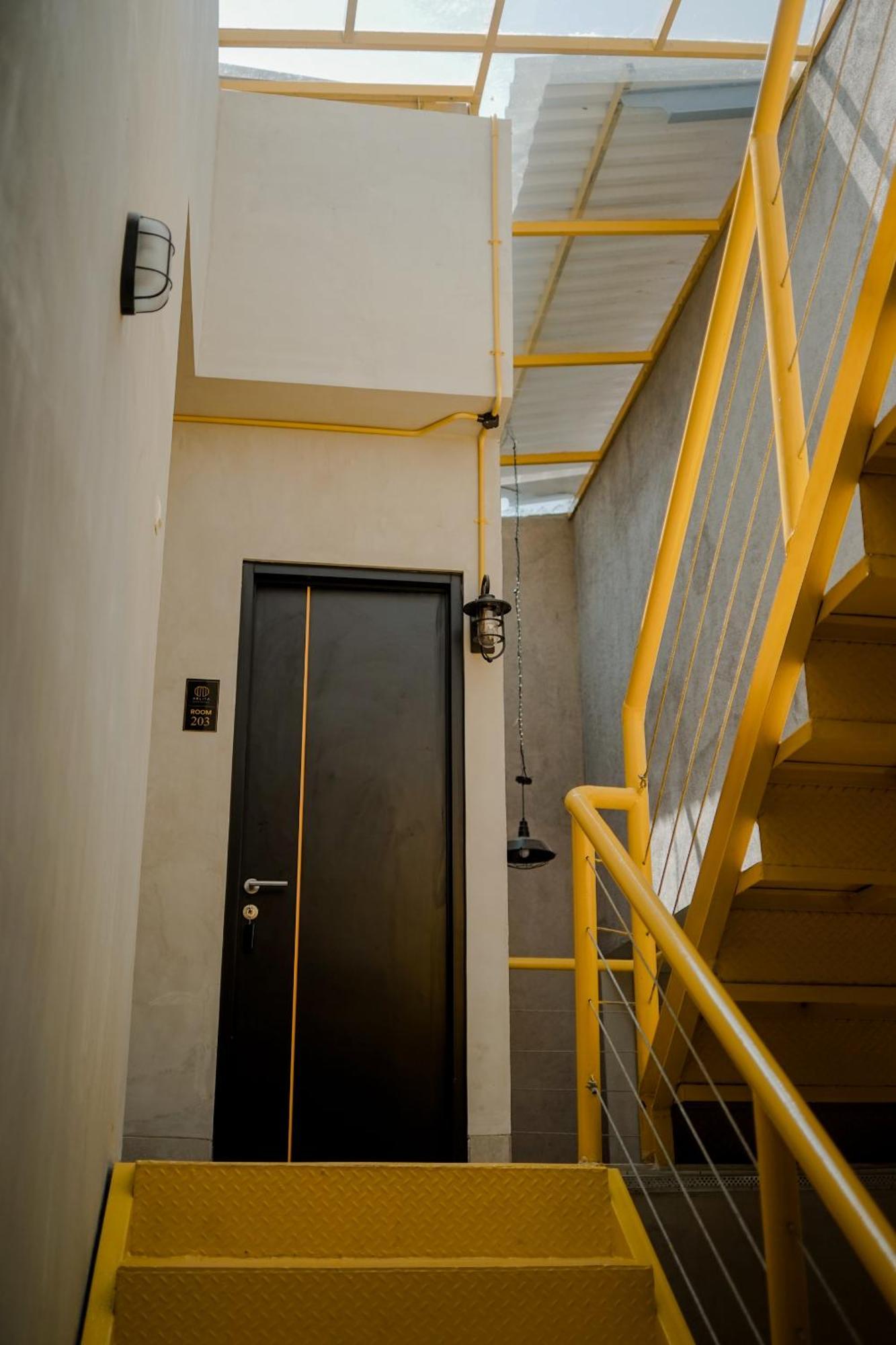 Arlita Guesthouse Cianjur Eksteriør billede